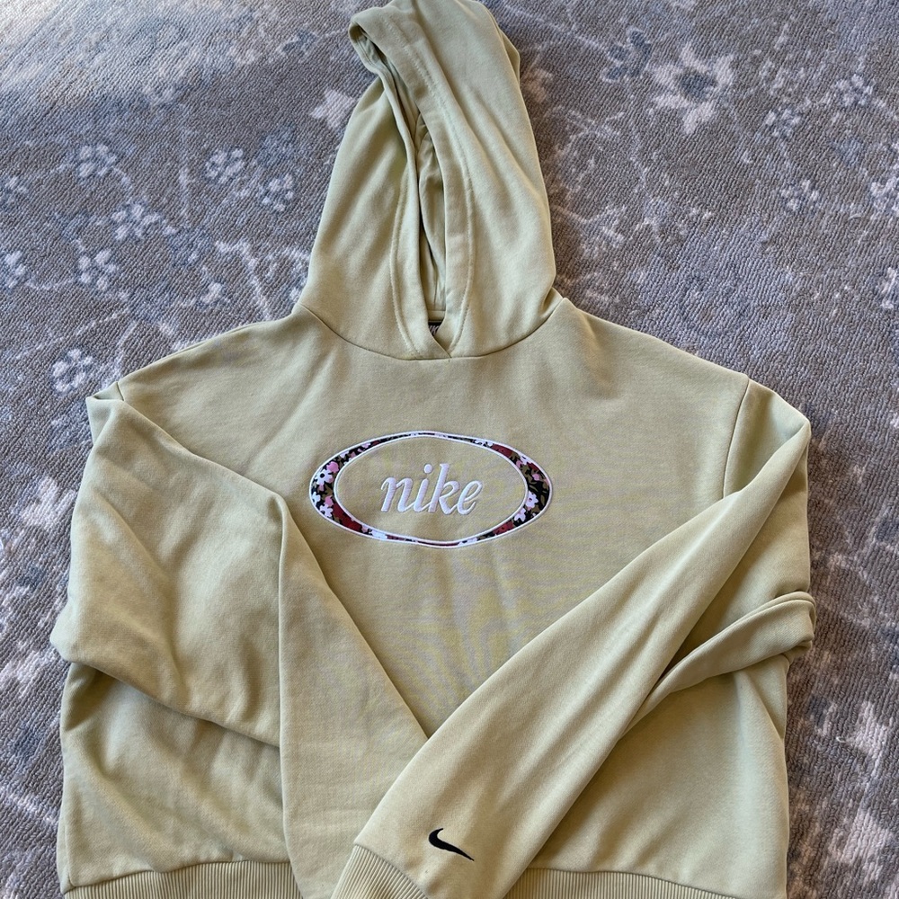 Nike hoodie
